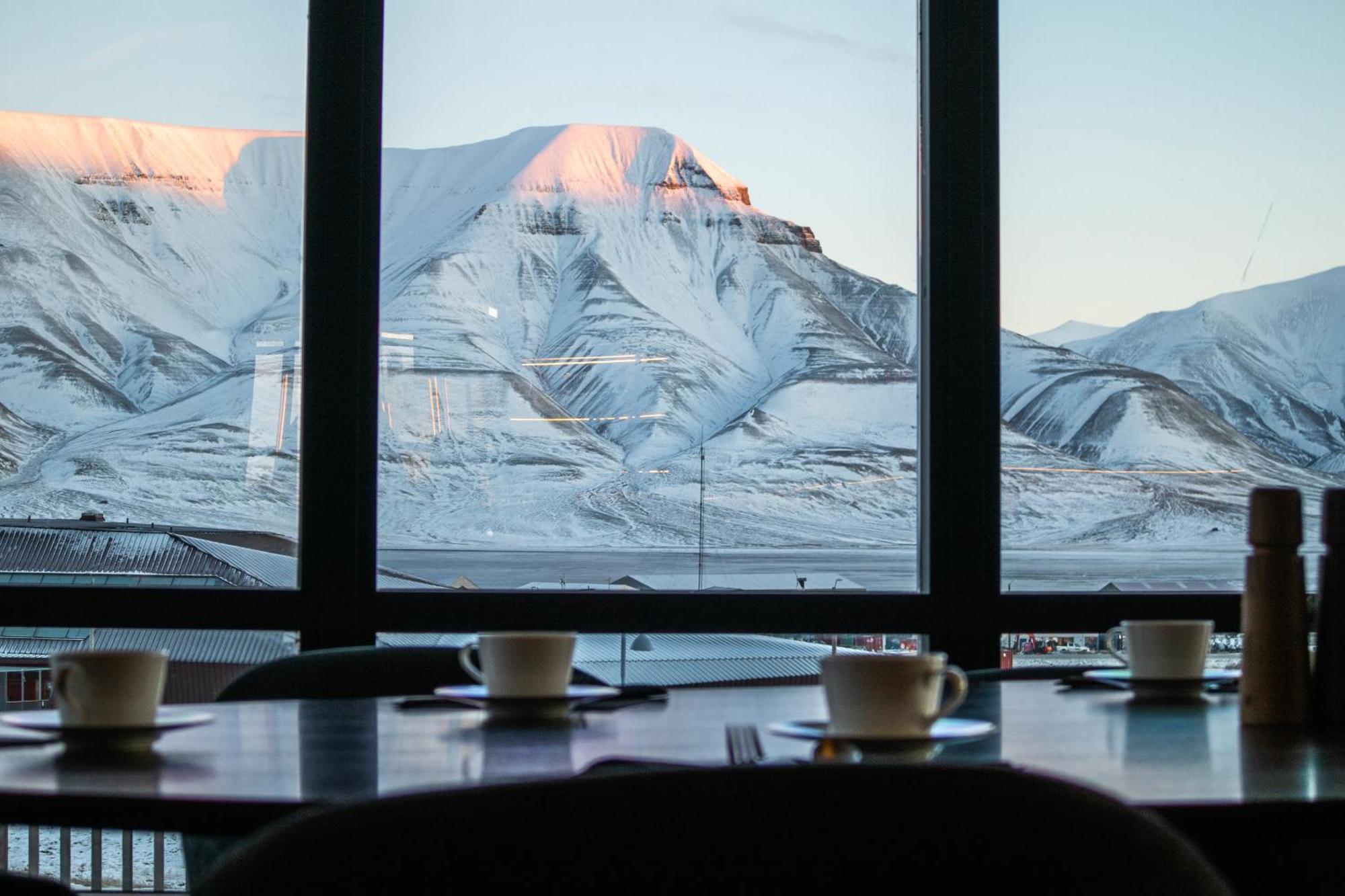 Radisson Blu Polar Hotel, Spitsbergen Λονγκιαρμπίεν Εξωτερικό φωτογραφία