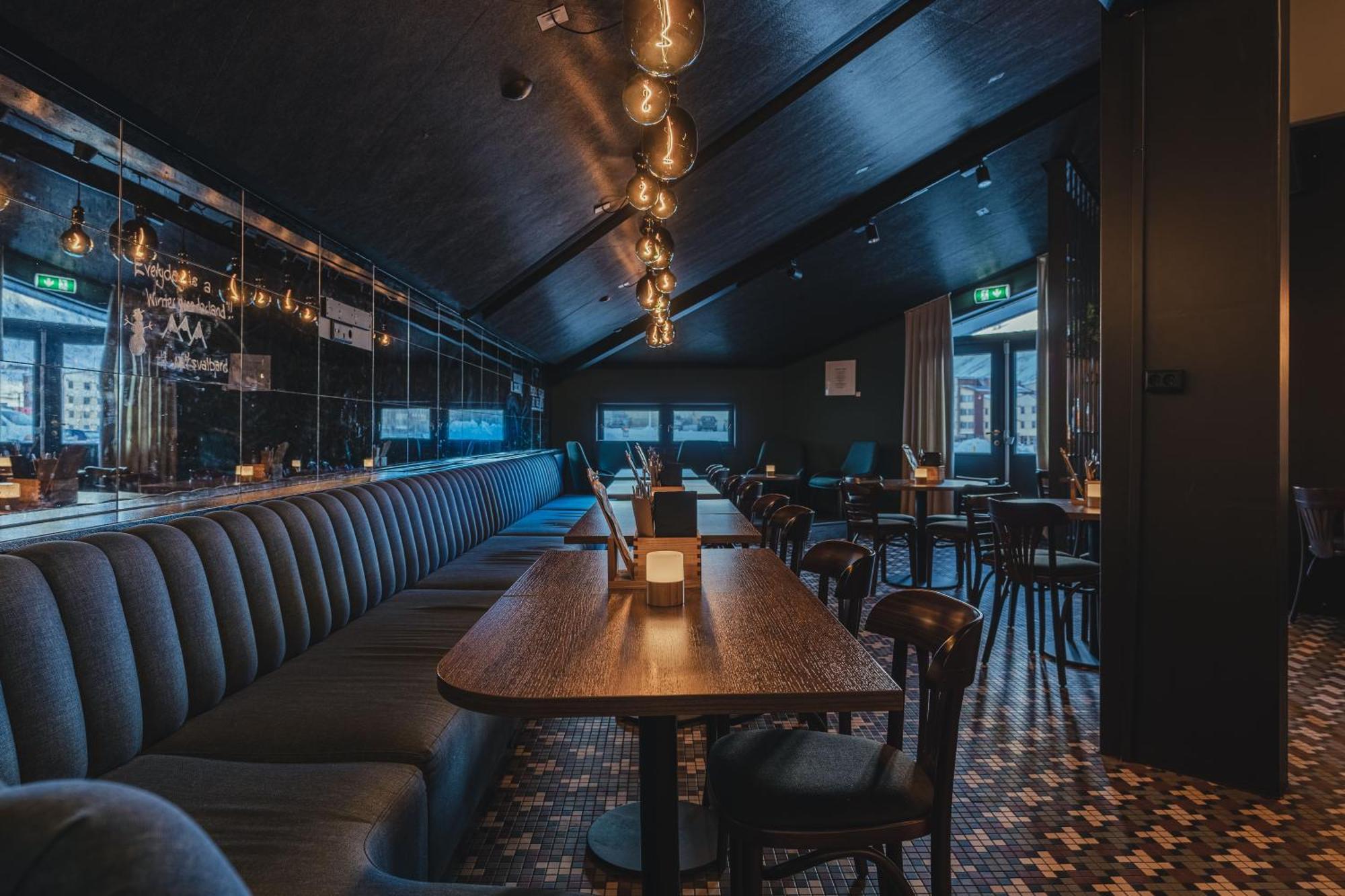 Radisson Blu Polar Hotel, Spitsbergen Λονγκιαρμπίεν Εξωτερικό φωτογραφία